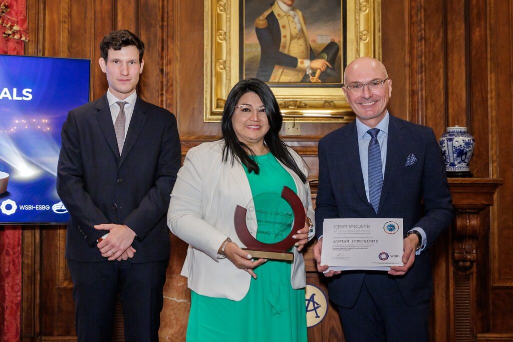 EL SISTEMA FEDECRÉDITO es galardonado por el WSBI como referente en educación del cliente y en transformación digital e innovación tecnológica