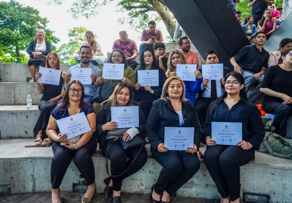 Más de 460 estudiantes fortalecen sus habilidades laborales tras graduarse del CFL