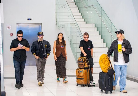 Tour El Salvador arranca con show de Mike Bahía en el Centro Histórico