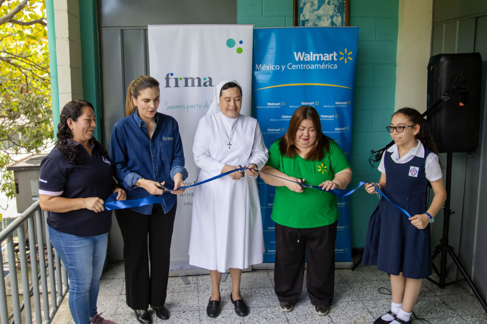 FRMA, WALMART y la Escuela Salesiana María Auxiliadora inauguran aula STEAM moderna en Soyapango