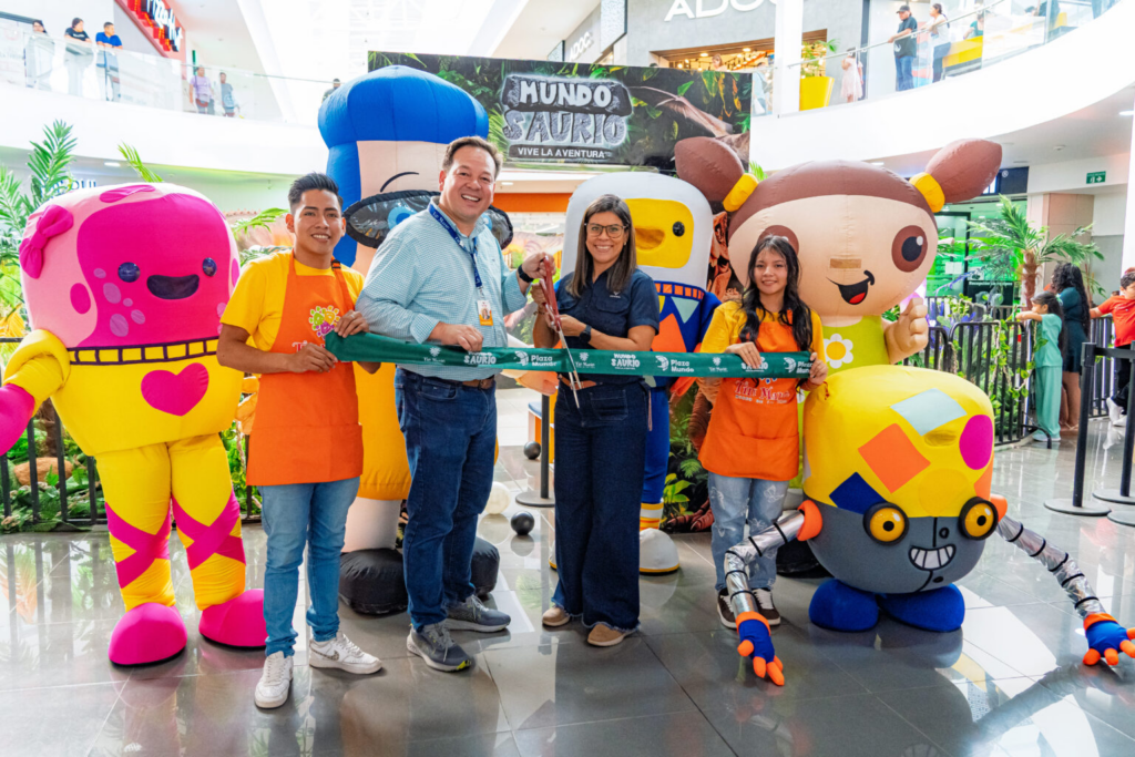 Mundo Saurio llega a Plaza Mundo para aprender y divertirse en familia