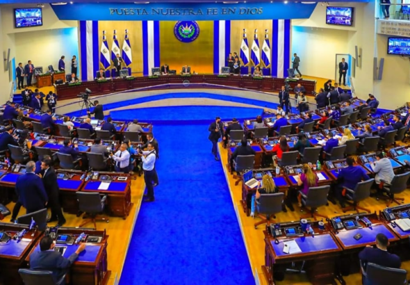 Impulsan telemedicina en El Salvador con millonario financiamiento