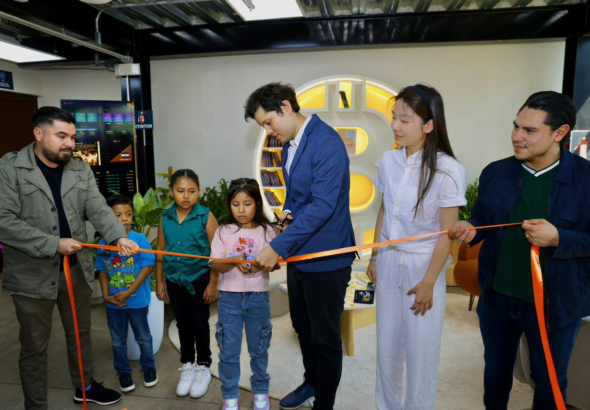 Nueva Zona Bitcoin abre oportunidades para emprendedores salvadoreños