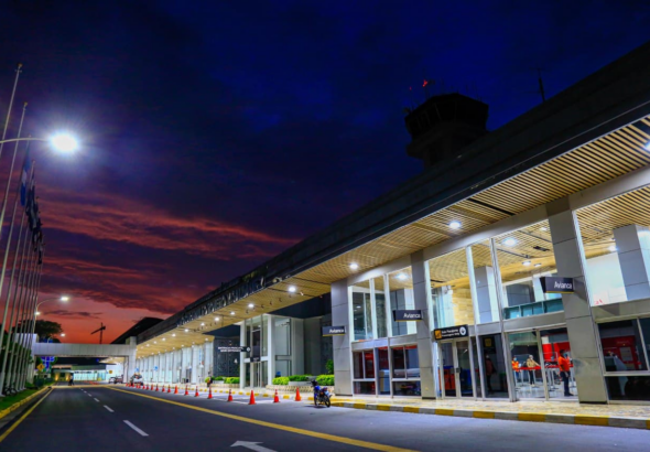 Dictamen favorable para modificar préstamo de US$195 millones para el Aeropuerto Internacional de El Salvador