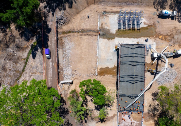Nuevo puente en Chalatenango Sur avanza y fortalece conectividad