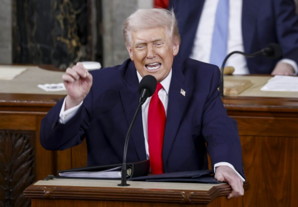 Trump asegura avances sin precedentes en su primer año como presidente