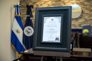 San Salvador honra a Shakira como Huésped de Honor