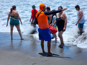 Aumentan rescates acuáticos en vacaciones de Semana Santa