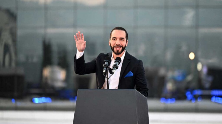 El Salvador presente en cumbre regional en Miami