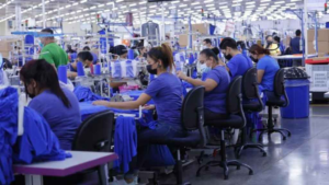 Depreciación real podría mejorar competitividad de El Salvador