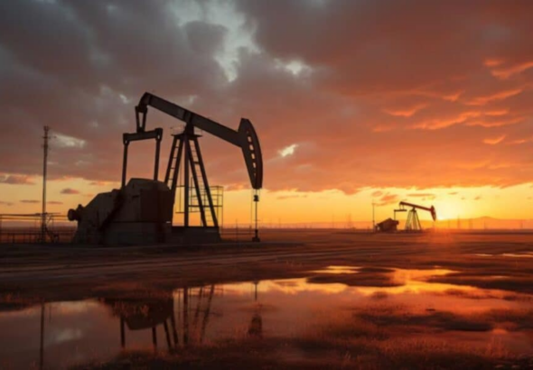 Petróleo baja a US$99.79 por barril en mercados internacionales