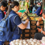 Defensoría del Consumidor descarta alzas en precios de verduras en mercado mayorista