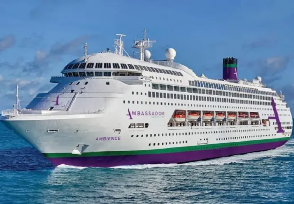 Investigan brote de enfermedad en crucero Ambition en Francia