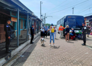 Más de 900 turistas llegan a El Salvador a bordo del crucero Volendam