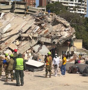Aumenta a 589 la cifra de fallecidos por los terremotos en Venezuela mientras llega ayuda internacional