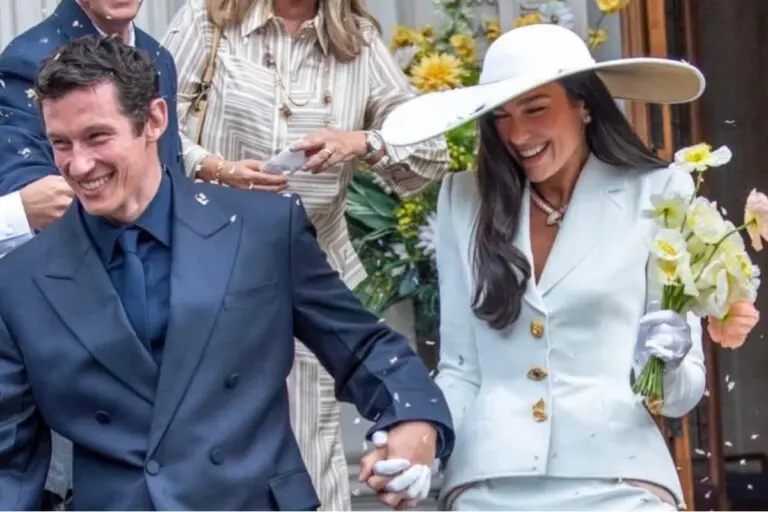 Dua Lipa y Callum Turner sellan su historia de amor con una boda íntima en Londres