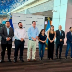 Reactivación de ruta aérea entre Guatemala y San Salvador busca impulsar la economía regional