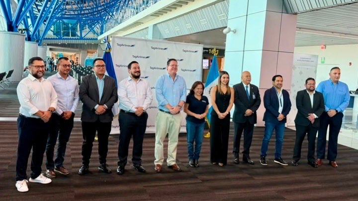 Reactivación de ruta aérea entre Guatemala y San Salvador busca impulsar la economía regional