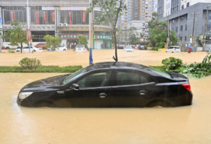 Colapso de presa agrava emergencia por inundaciones en Guangxi, China