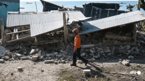 Campamentos improvisados reciben a miles de damnificados en Flores
