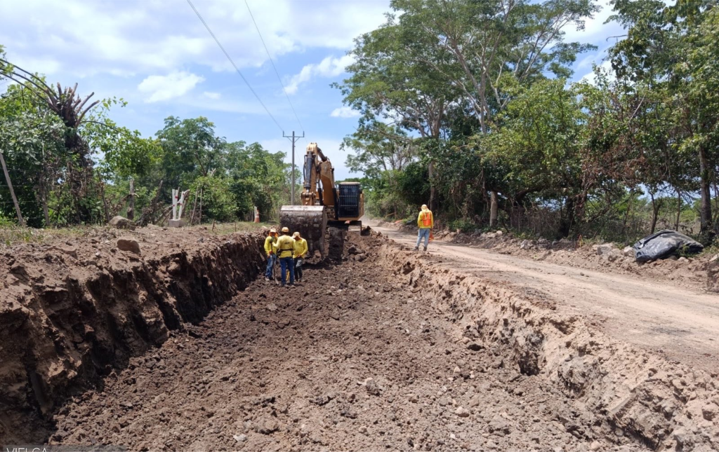 Reforma permitiría al FOVIAL participar en sociedades para desarrollar infraestructura y servicios