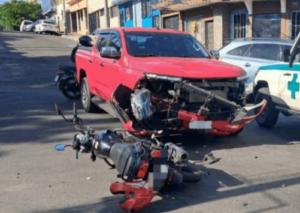 Hombre lesionado tras percance en motocicleta en Santa Anita