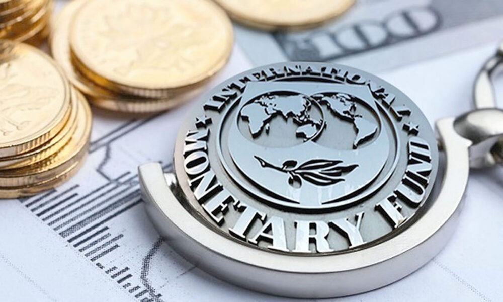 El Salvador avanza en revisión del acuerdo con el FMI mientras proyecta crecimiento de 4.5 % para 2026
