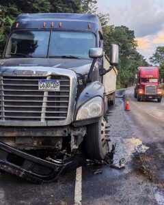 Fatal accidente deja sin vida a motociclista de 14 años en Puerto Barrios