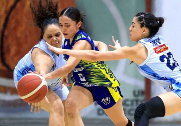 Santa Tecla reacciona tras un segundo periodo complicado y vence a Ahuachapán
