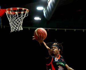 San Miguel vence a San Salvador y escala a la tercera posición