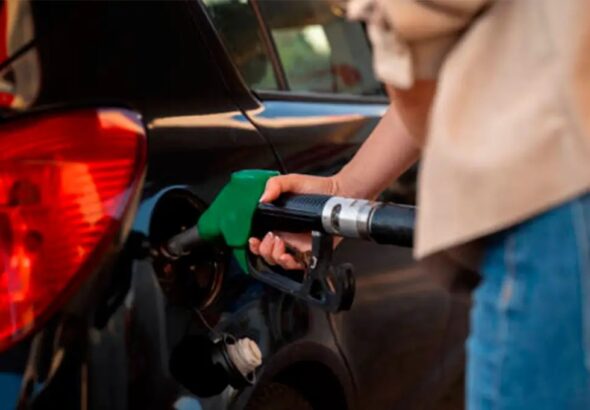 Gasolina y diésel mantendrán sus precios de referencia en El Salvador