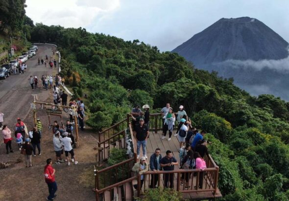 Turismo internacional aumenta en El Salvador durante 2026
