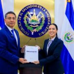 Ministro de Hacienda presenta Presupuesto 2027 con inversión del 8.1 % del PIB en educación