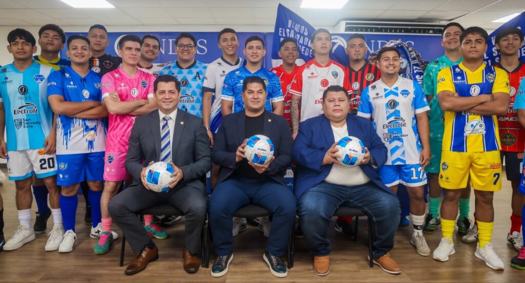 Fútbol sala inicia nuevo torneo con 19 equipos en primera y segunda división