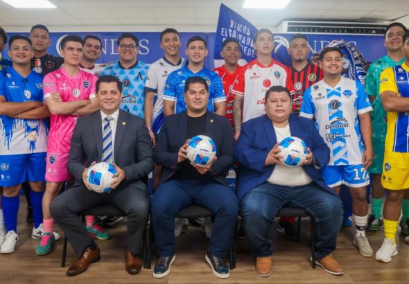 Fútbol sala inicia nuevo torneo con 19 equipos en primera y segunda división