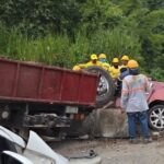 Accidente múltiple provoca cierre total de la carretera a Los Chorros