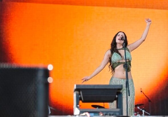 Aria Vega prepara su debut en El Salvador con un concierto en el Gimnasio Nacional