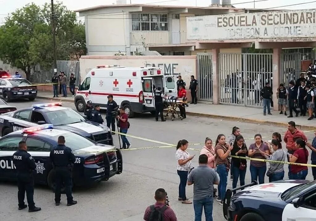 Ataque en escuela de Torreón deja una víctima mortal y tres heridos