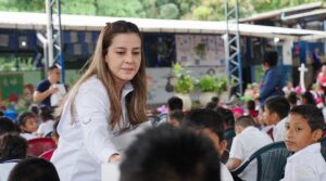 FORLAND lleva alegría a 312 estudiantes de Sonsonate en la celebración del día del niño