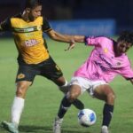 Torneos de surf en El Salvador promueven el turismo y dinamizan la economía costera